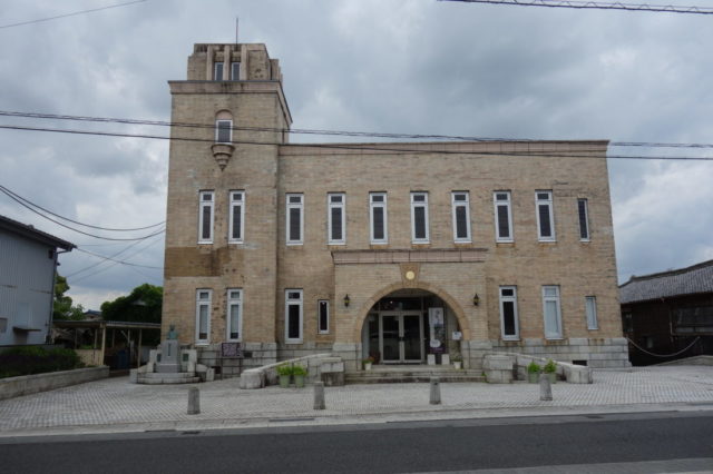 常陸太田市　梅津会館へ。