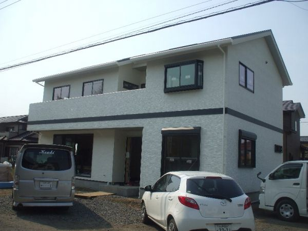 白い家　2世帯住宅　　～水戸市K様邸　注文住宅～